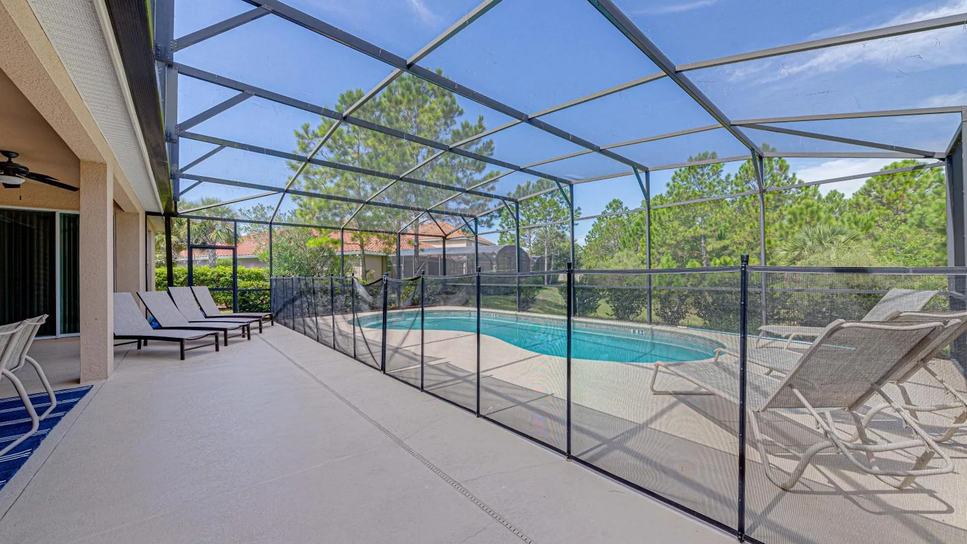 #350-Stunning Villa With Modern Decor, Southwest Pool Overlooking Conservation Land Davenport United States